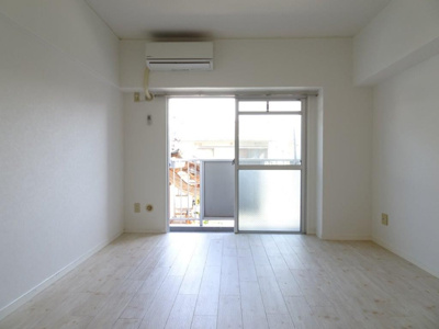 【居間・リビング】 | ペルル・アロ那の川 | 別号室の写真になります。現況優先。