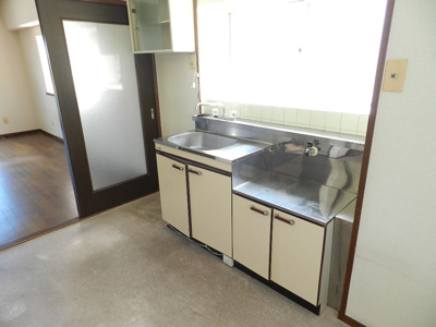 【キッチン】 | サニーピア柳瀬 | 別号室の写真になります。現況優先。