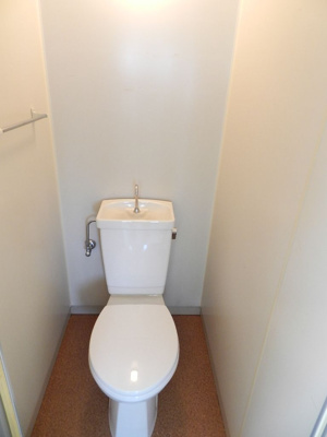 【トイレ】 | サニーピア柳瀬 | 別号室の写真になります。現況優先。