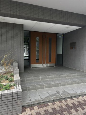 【エントランス】 | 向ヶ丘遊園東ガーデンハウス | 安心のオートロック