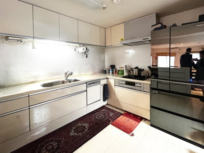 【キッチン】 | 向ヶ丘遊園東ガーデンハウス | 充実広々カウンターキッチン