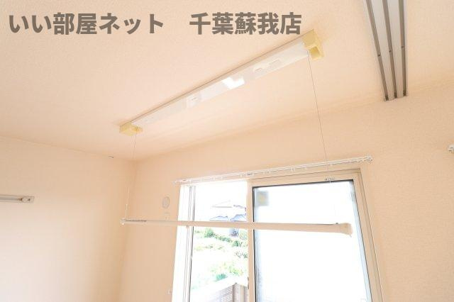 ピーノフォーリア弐番館のその他|室内物干