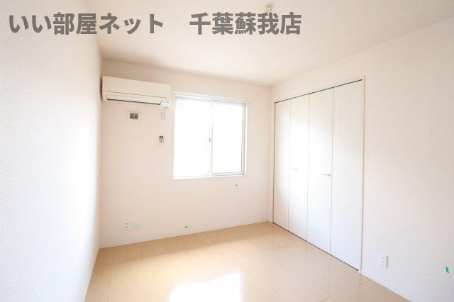 ピーノフォーリア弐番館の洋室|洋室です