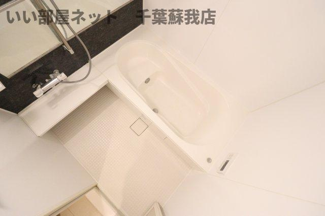ピーノフォーリア弐番館の浴室|きれいなお風呂です