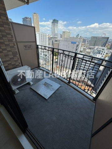 Luxe難波南のバルコニー