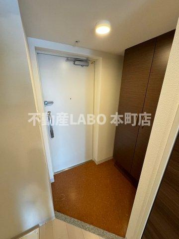 Luxe難波南の玄関