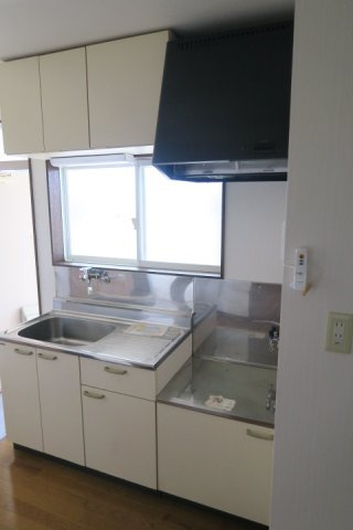 【設備】 | エクセル2000