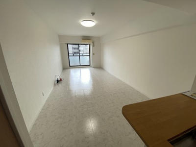 【居間・リビング】 | キャッスルコート西新町