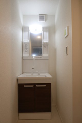 【独立洗面台】 | トゥルーメゾン湘南茅ヶ崎