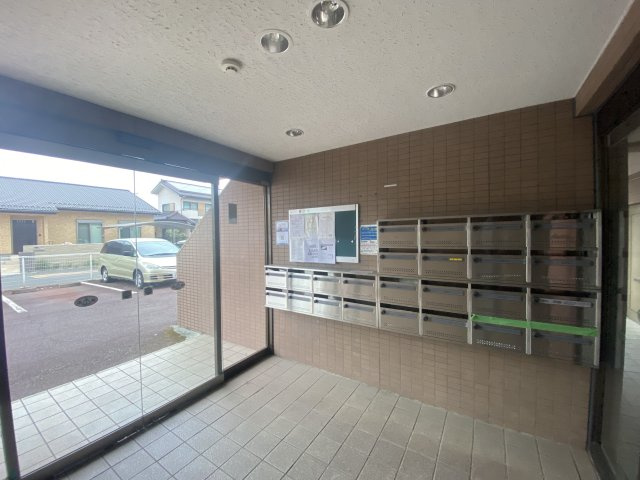 賃貸マンション　小山市駅東通りのロビー