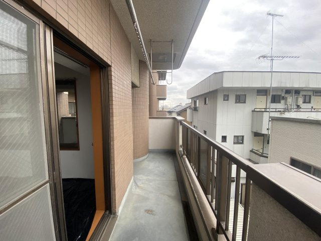 賃貸マンション　小山市駅東通りのバルコニー