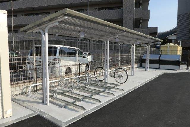 倉敷市羽島の賃貸マンションのその他共用部分|自転車置き場