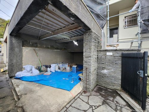 醍醐勝口町の駐車場|掘り込みガレージ！