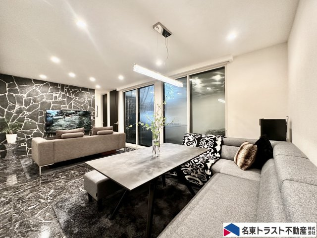 長久手市山桶戸建の外観