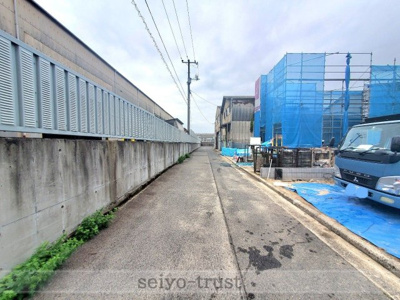 【前面道路含む現地写真】 | 中区江波南2丁目