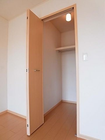 ヴィラ　サカエⅡの収納