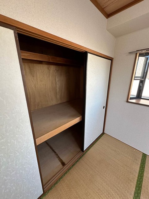 【収納】 | アルテミス | 和室4.5帖のお部屋にある押入れです♪かさばるお布団や季節のお洋服を収納するのに便利☆