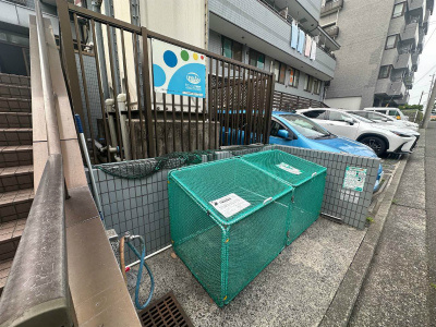 【その他共用部分】 | アルテミス | 敷地内ごみ置き場でごみ出しもらくらく～♪忙しい社会人さんや主婦さんにはうってつけ！