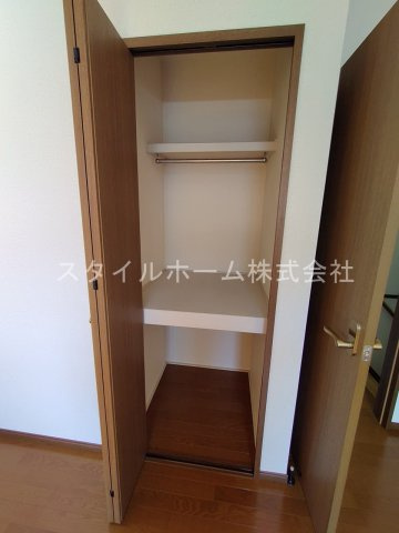 グランデ　ビラッジョAの収納|別部屋写真です。