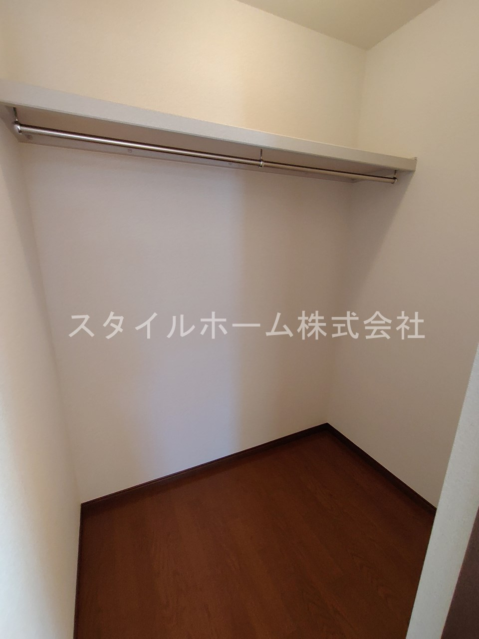 グランデ　ビラッジョAの収納|別部屋写真です。