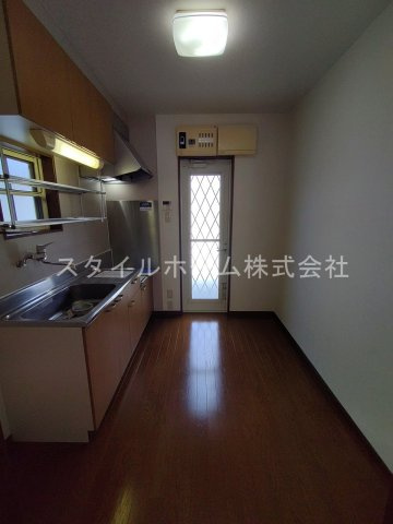 グランデ　ビラッジョAの内装|別部屋写真です。