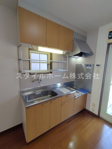 グランデ　ビラッジョAのキッチン|別部屋写真です。