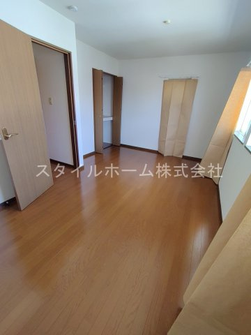 グランデ　ビラッジョAの内装|別部屋写真です。