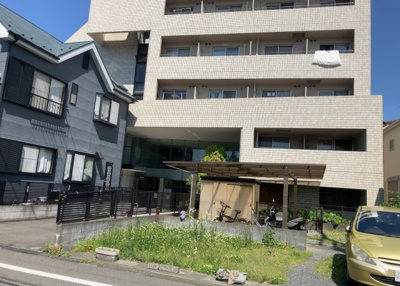 【外観】 | メゾン・ド・ノア元横山 | マンションの外観は非常に重要なポイントです！外観の善し悪しは資産価値に大きな影響を与えます。外観のいいマンションを購入することで、高値で売却がしやすく、買い手が見つかりやすいというメリットがあります。