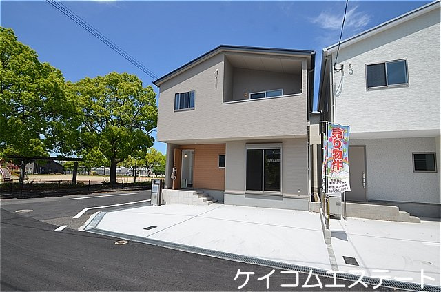 nest 引野3丁目　分譲住宅　の駐車場