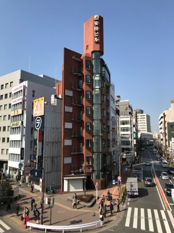 安田ビルの外観