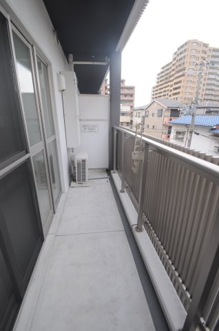 大阪市城東区野江１丁目の賃貸マンションのバルコニー