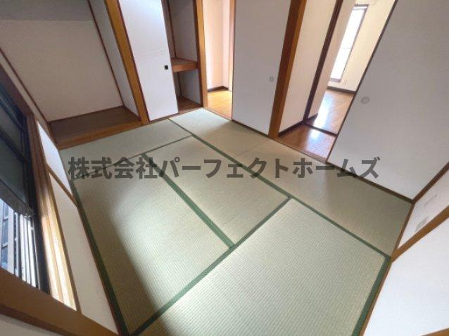 桜丘町戸建　賃貸の和室|和室があれば、来客や子供用のスペースとして活躍します