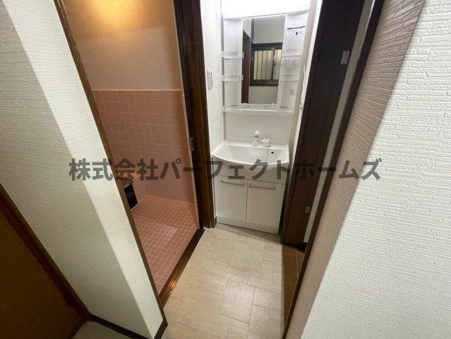 桜丘町戸建　賃貸の洗面所|洗面所です