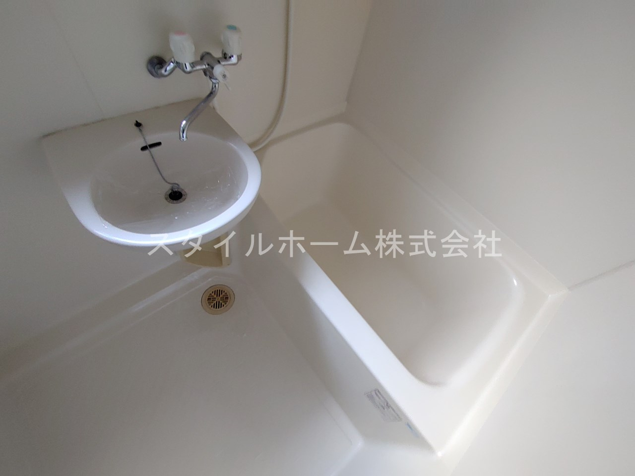 すみれ荘の浴室