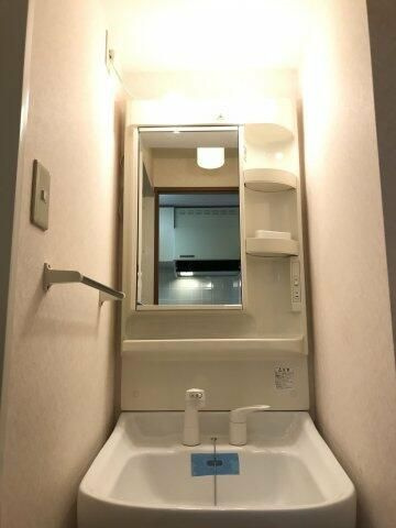 【洗面所】