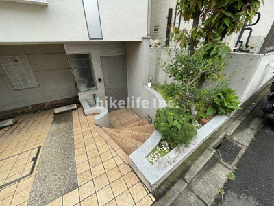 【エントランス】 | 用賀戸建