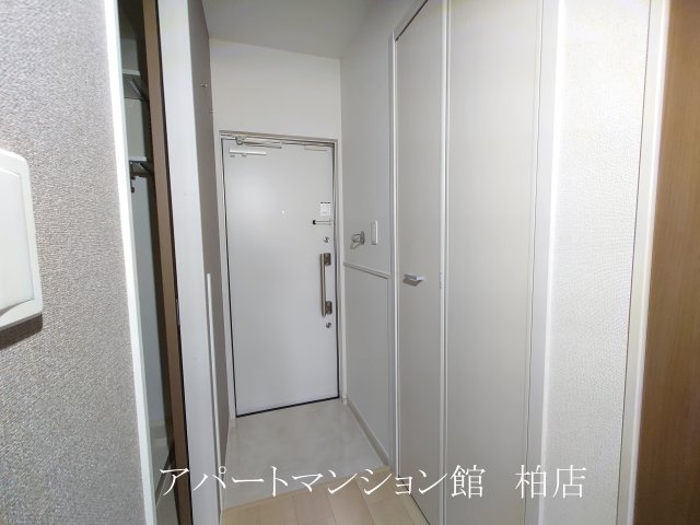 サードコートの玄関