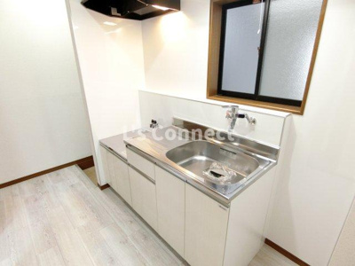 【キッチン】 | ファミリーマンション泉中央 | キッチンシンクは新品です。