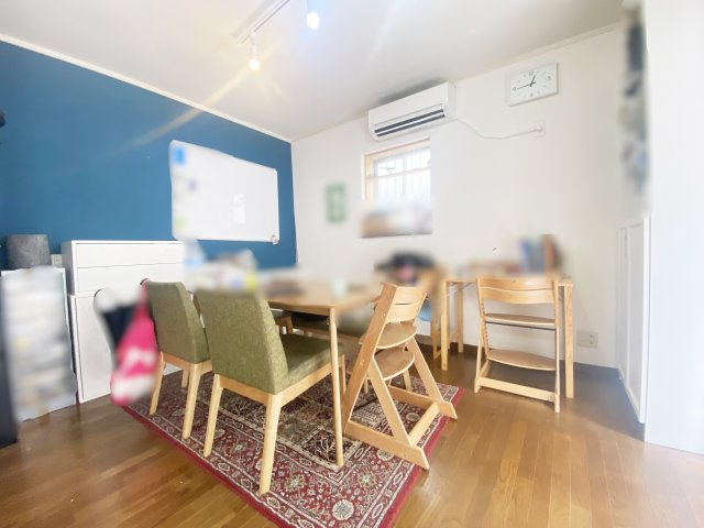 三鷹市中原【仲介手数料無料】　三鷹市中原　中古戸建の居間・リビング|～仲介手数料無料☆八王子ひなた不動産～三鷹市中原１丁目　中古戸建
