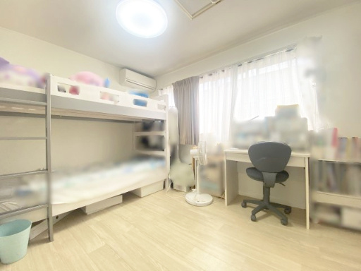 三鷹市中原【仲介手数料無料】　三鷹市中原　中古戸建の洋室|～仲介手数料無料☆八王子ひなた不動産～三鷹市中原１丁目　中古戸建
