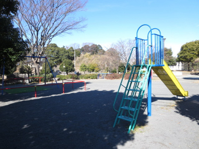 飯島三ノ宮公園まで120ｍ