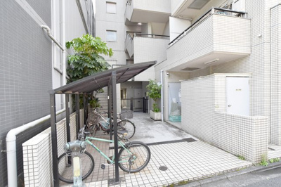 【エントランス】 | 朝日小日向マンション