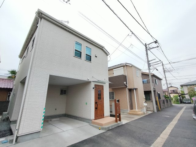 さいたま市岩槻区西町５丁目の一戸建ての外観