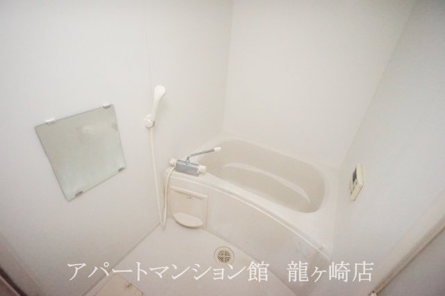 レオパレスパークサイドヒルの浴室|画像5