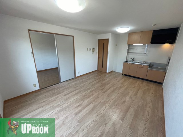 メゾンクレールの居間・リビング