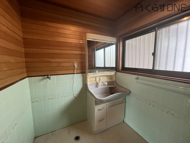 【洗面所】 | 姫路市白鳥台3丁目／中古戸建