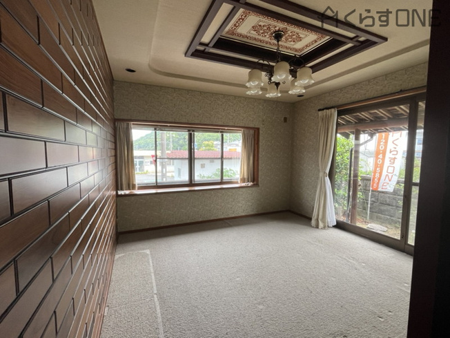 【洋室】 | 姫路市白鳥台3丁目／中古戸建