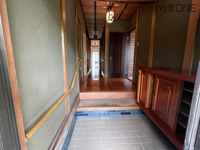【玄関】 | 姫路市白鳥台3丁目／中古戸建
