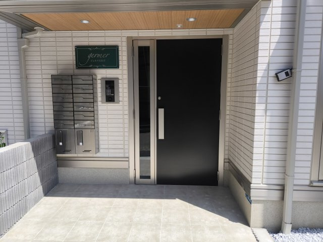 germer元住吉のエントランス