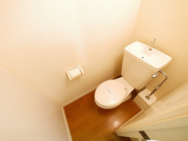 レオパレスＹＡＭＡＤＡｔｗｏのトイレ|落ち着いたトイレです